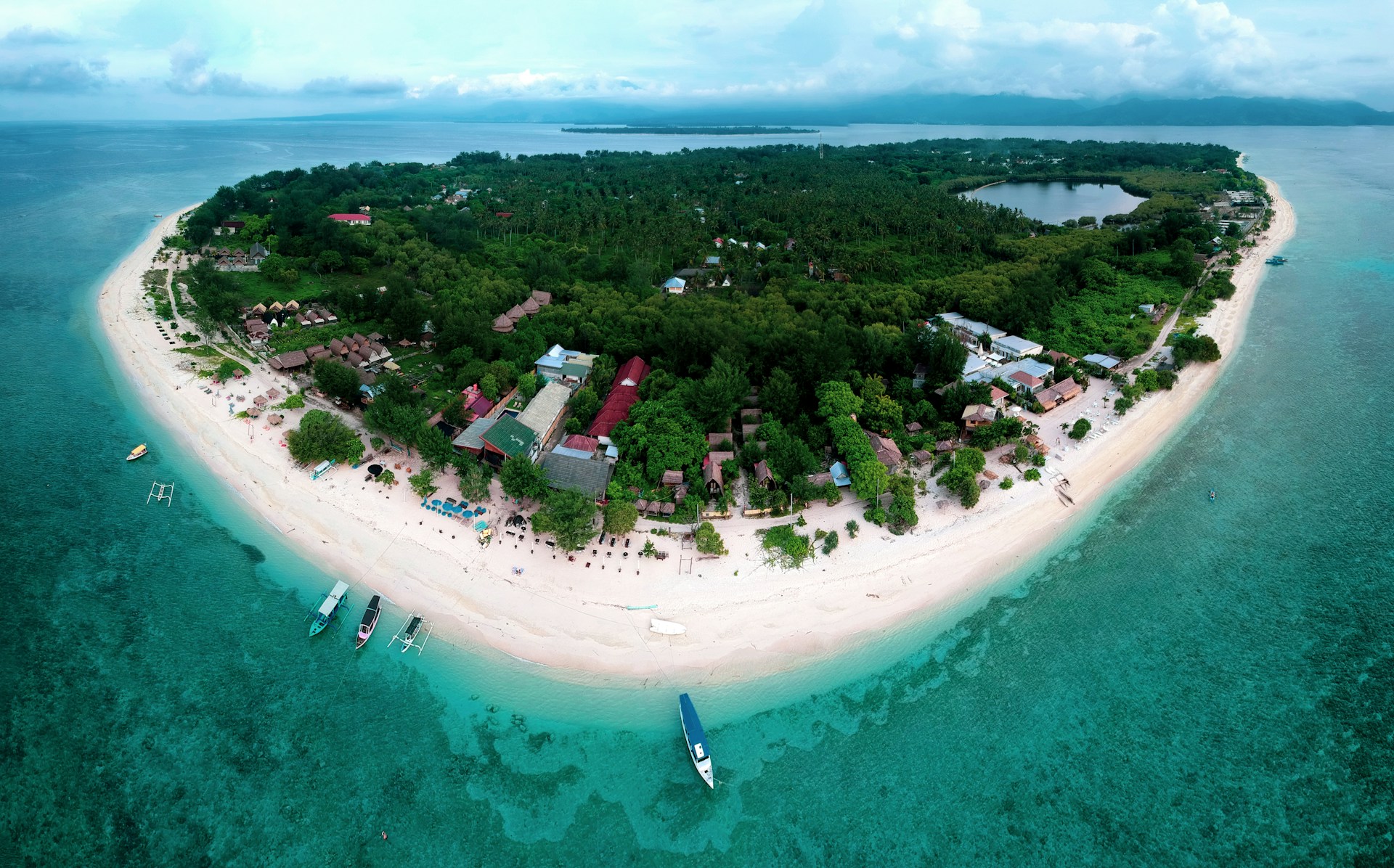 Gili Islands, Lombok - tropical beaches and clear water